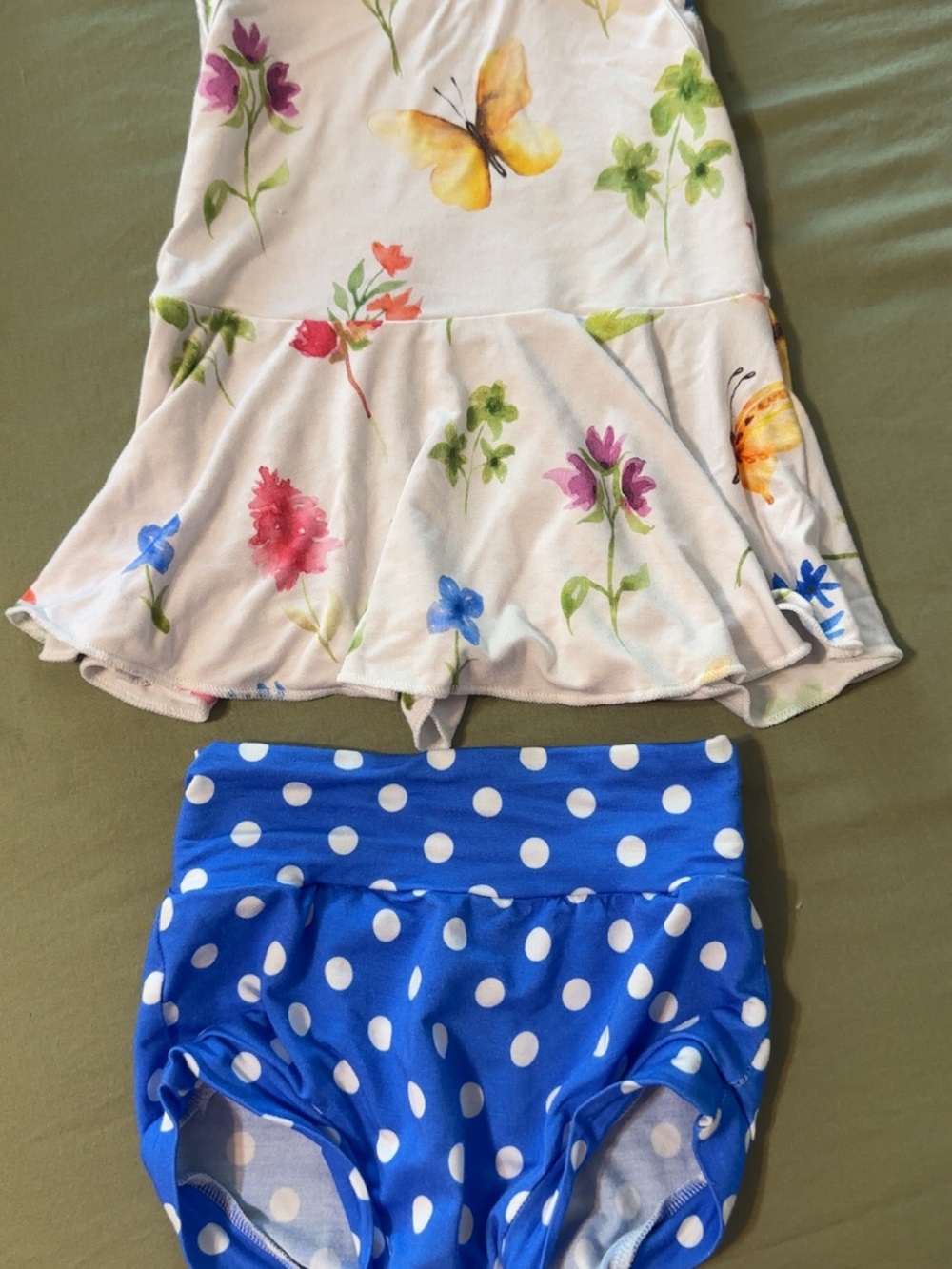 Mimi & Lai Floral Bamboo Butterfly Bummie Set w/ Blue Polka Dot Bottoms 6-9m